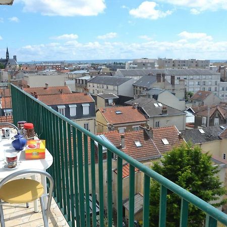 Apartament Appart Refait A Neuf Proche Gare Et Centre Ville Reims Zewnętrze zdjęcie